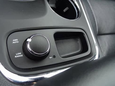 Used 2014 Dodge Durango R/T w/ Technology Group image 17