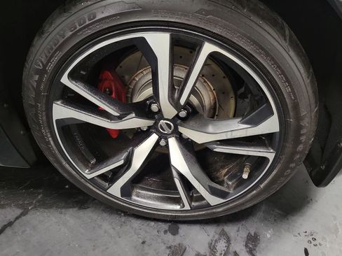 Used 2020 Nissan 370Z w/ Sport Package image 11