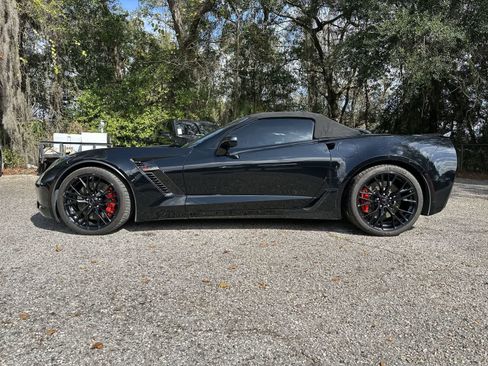 Used 2017 Chevrolet Corvette Z06 RWD image 3