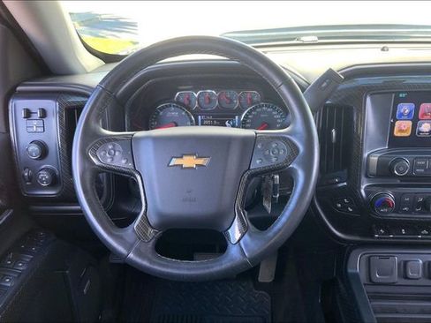 Used 2017 Chevrolet Silverado 1500 LTZ Z71 w/ LTZ Plus Package AWD/4WD image 5