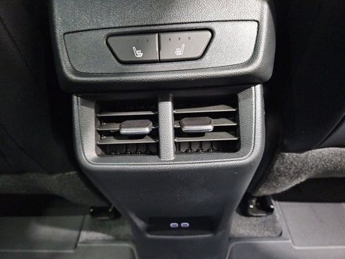 New 2026 Chevrolet Equinox ACTIV w/ Convenience Package III image 16