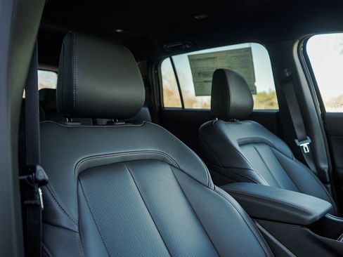 New 2026 Jeep Cherokee Limited AWD/4WD image 12