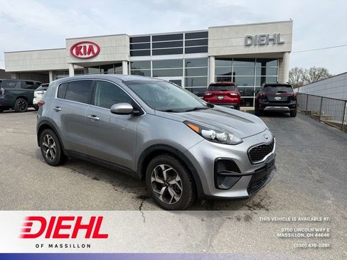 Used 2020 Kia Sportage LX FWD image 1
