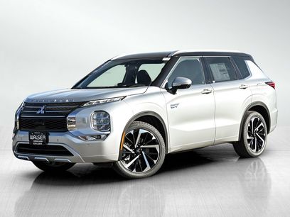 New 2025 Mitsubishi Outlander SEL