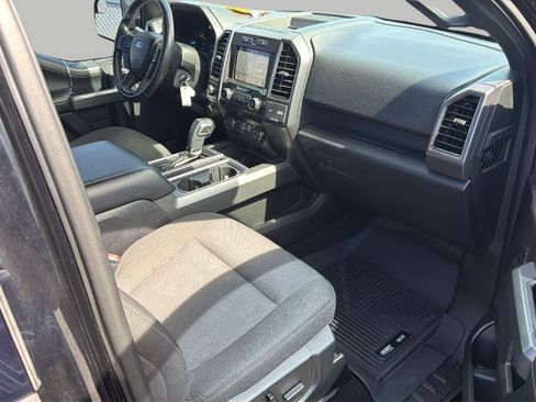 Used 2019 Ford F150 XLT w/ Equipment Group 302A Luxury AWD/4WD image 10