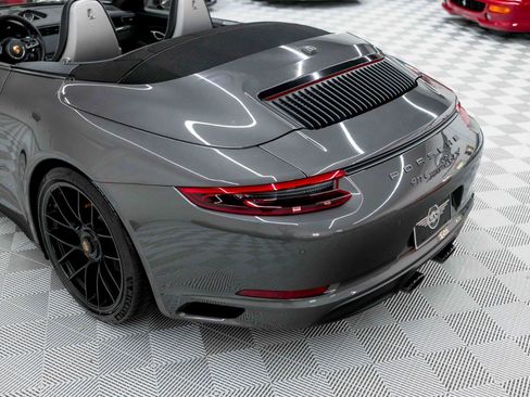 Used 2017 Porsche 911 Carrera GTS image 31