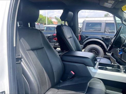 Used 2020 Ford F250 Lariat w/ Lariat Value Package AWD/4WD image 6