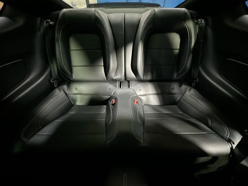 Used 2022 Ford Mustang Shelby GT500 w/ Technology Package image 35