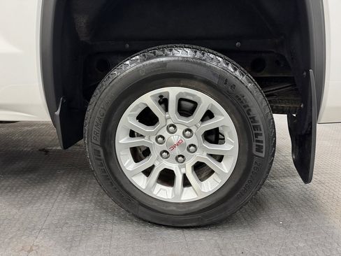 Used 2015 GMC Sierra 1500 SLE w/ SLE Value Package image 10