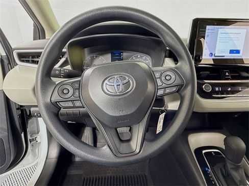 Certified 2025 Toyota Corolla LE image 11