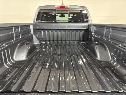 Used 2017 Chevrolet Colorado Z71 AWD/4WD image 27