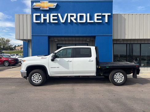 Used 2023 Chevrolet Silverado 2500 LT AWD/4WD image 1
