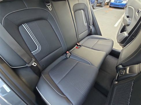 New 2026 Hyundai Venue SEL image 11