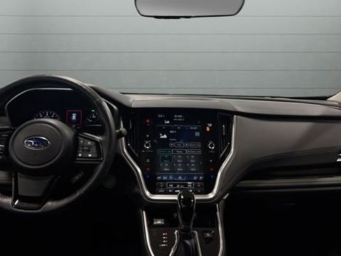 Used 2025 Subaru Outback Onyx Edition XT w/ Popular Package #2 image 9