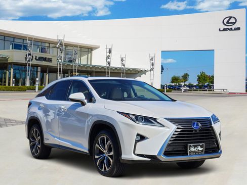 Used 2017 Lexus RX 450h AWD image 2