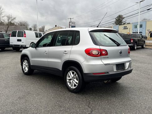 Used 2011 Volkswagen Tiguan S AWD/4WD image 3