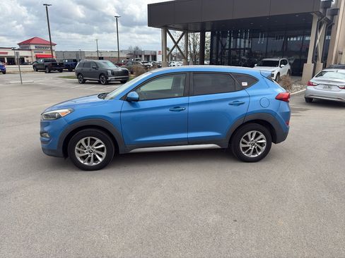 Used 2017 Hyundai Tucson SE image 4