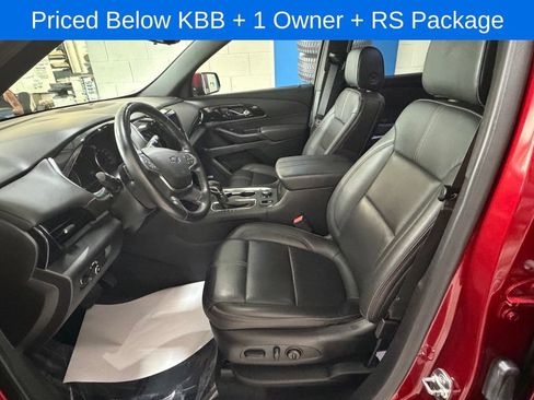 Used 2023 Chevrolet Traverse RS w/ LPO, Floor Liner Package AWD/4WD image 9
