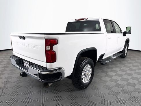 Used 2025 Chevrolet Silverado 2500 LT AWD/4WD image 7