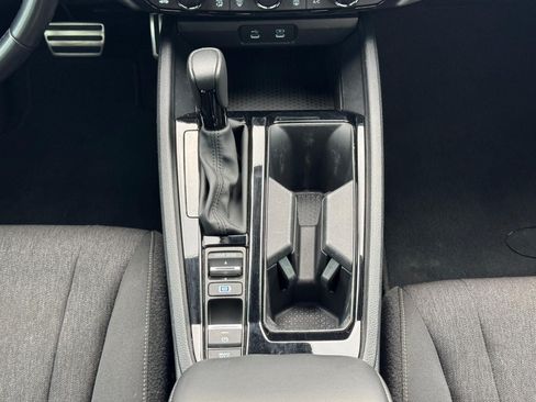 Used 2024 Honda Accord Sport image 16
