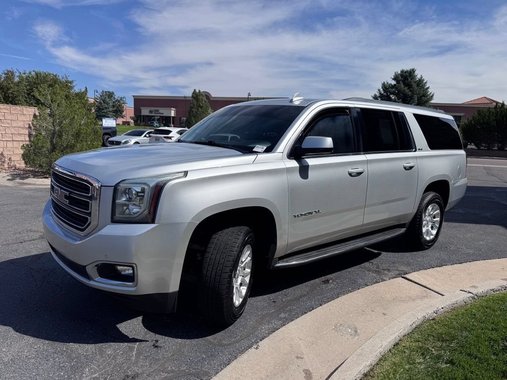 Used 2016 GMC Yukon XL SLE AWD/4WD image 4