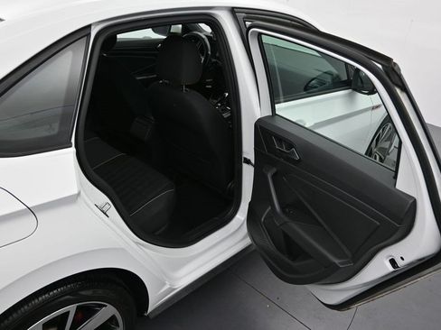 Used 2019 Volkswagen Jetta GLI FWD image 19