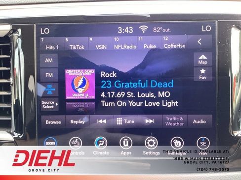 Used 2019 Chrysler Pacifica Touring Plus w/ Cold Weather Group FWD image 43