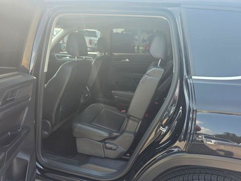 Used 2019 Volkswagen Atlas SEL R-Line FWD image 8