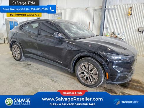 Used 2025 Ford Mustang Mach-E Premium AWD/4WD image 5