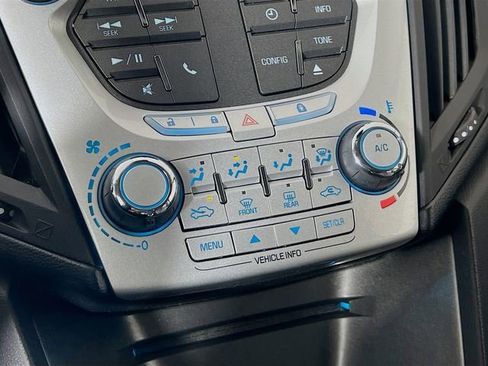 Used 2014 Chevrolet Equinox LT w/ Driver Convenience Package image 18