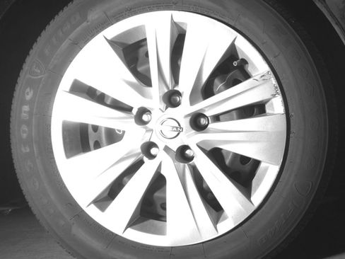 Used 2025 Nissan Sentra S FWD image 16