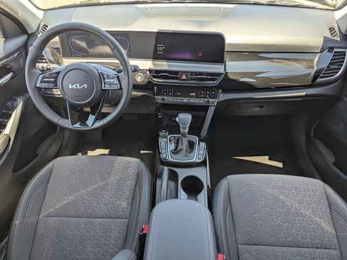 New 2026 Kia Seltos S image 12