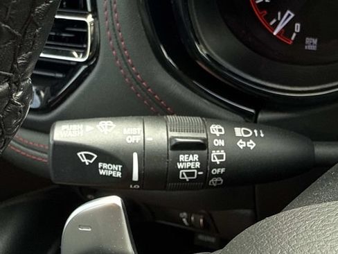 Used 2024 Dodge Durango R/T AWD/4WD image 18