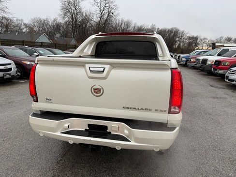 Used 2007 Cadillac Escalade EXT w/ Climate Package image 12