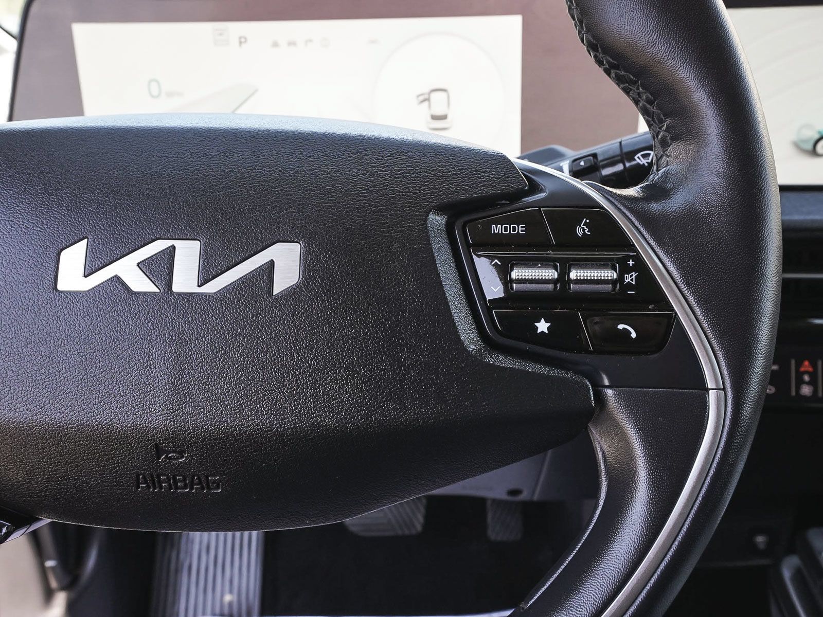 Used 2023 Kia EV6 Wind w/ Wind Technology Package AWD/4WD image 20