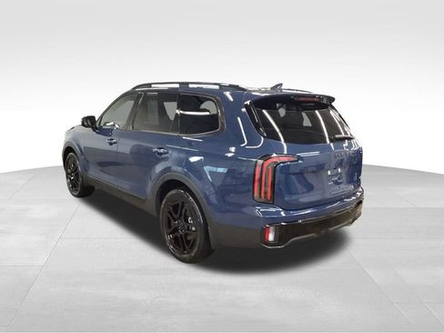 Certified 2025 Kia Telluride SX Prestige X-Line AWD/4WD image 4
