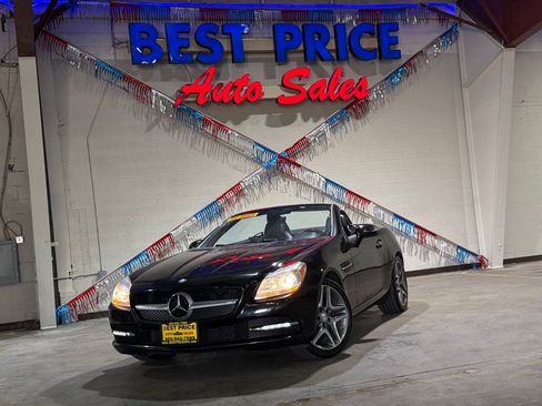 Used 2013 Mercedes-Benz SLK 250 image 1