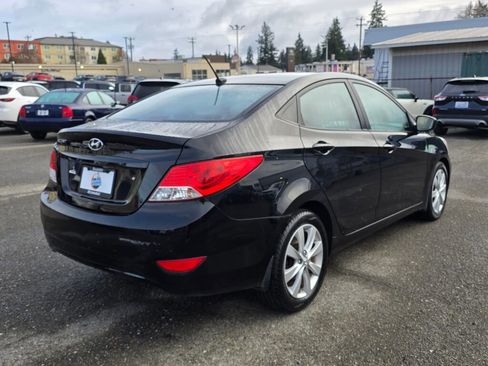 Used 2014 Hyundai Accent GLS w/ Option Group 2 image 7