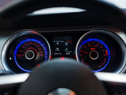 Used 2013 Ford Mustang Shelby GT500 image 32