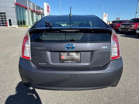 Used 2012 Toyota Prius Four FWD image 8