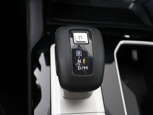 New 2025 Mitsubishi Outlander SE image 53