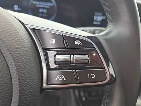 Certified 2024 Kia Seltos S AWD/4WD image 12