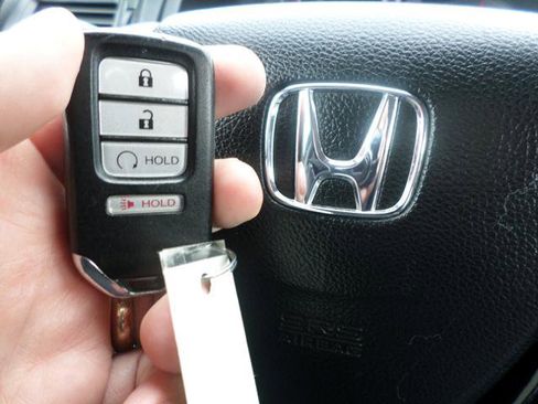 Used 2018 Honda Ridgeline RTL-E image 15