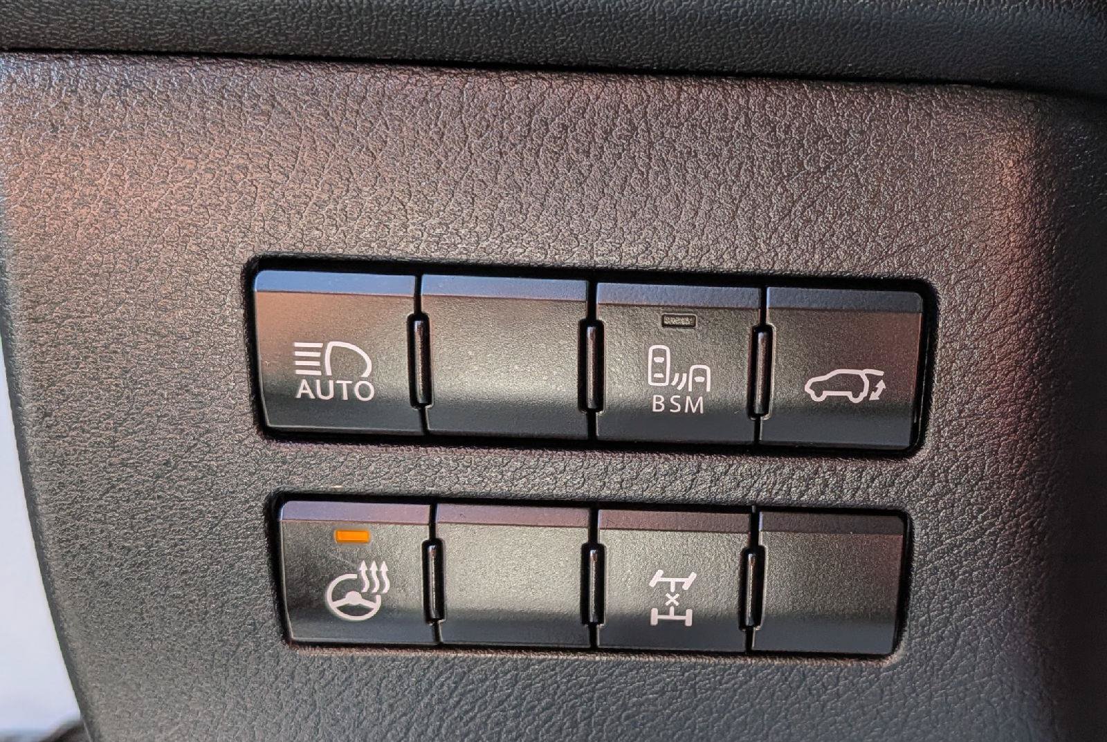 Used 2021 Lexus NX 300 F Sport w/ F Sport Premium Package AWD/4WD image 17