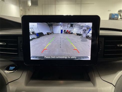 Used 2023 Ford Explorer XLT image 26