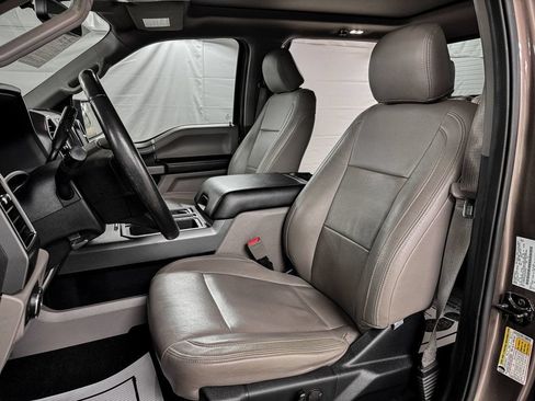 Used 2019 Ford F150 XLT w/ Equipment Group 302A Luxury AWD/4WD image 7