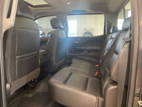Certified 2018 GMC Sierra 2500 SLT w/ Duramax Plus Package AWD/4WD image 30