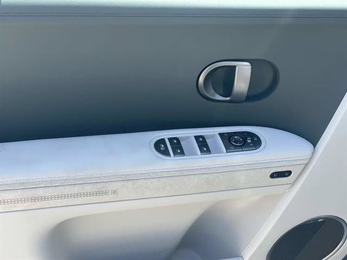 New 2026 Hyundai Ioniq 5 Limited RWD image 19
