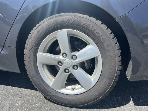 Used 2015 Kia Optima LX FWD image 11