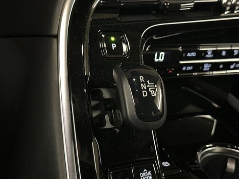 New 2026 Toyota Mirai RWD image 22
